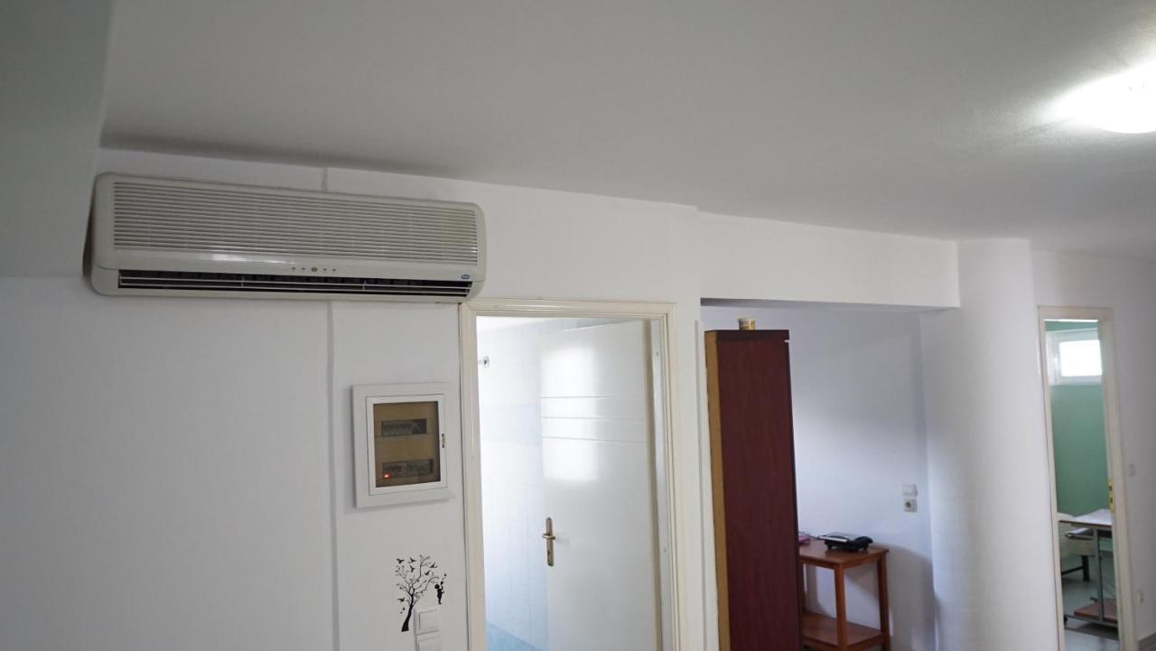 Nikolas Family Apartments Moírai المظهر الخارجي الصورة